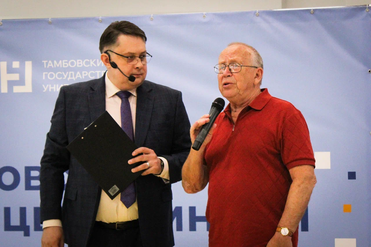 Изображение новости: В Державинском назвали победителей XIV региональной гуманитарной олимпиады школьников «Умницы и умники»